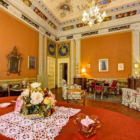 Residenza Storica Palazzo Ricciarelli Villa Volterra Exteriör bild