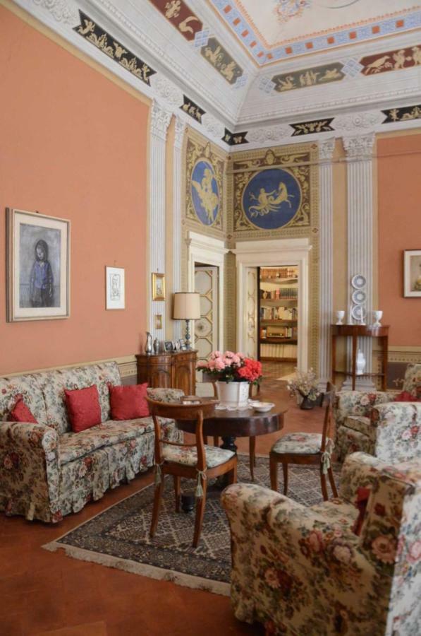 Residenza Storica Palazzo Ricciarelli Villa Volterra Exteriör bild